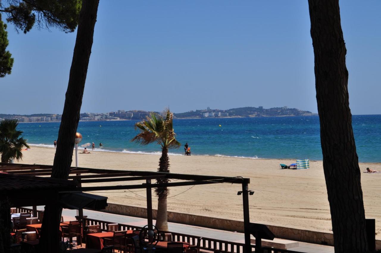 Primera Linea De Mar En Cambrils Exteriér fotografie